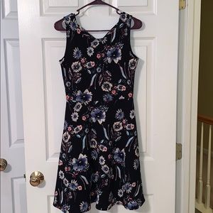 Kaileigh navy floral dress